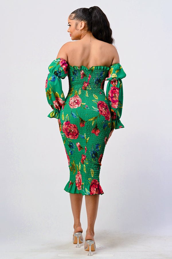 D94013 - Venis Boutique