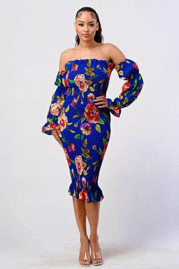 D94013 - Venis Boutique