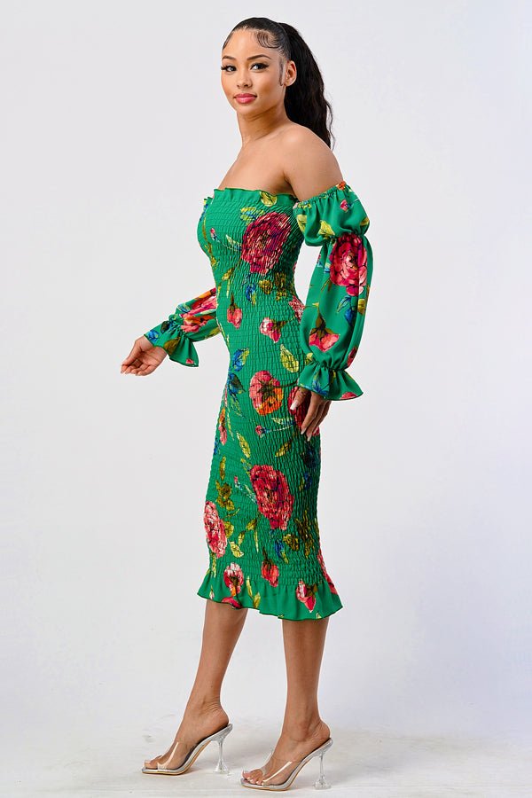 D94013 - Venis Boutique